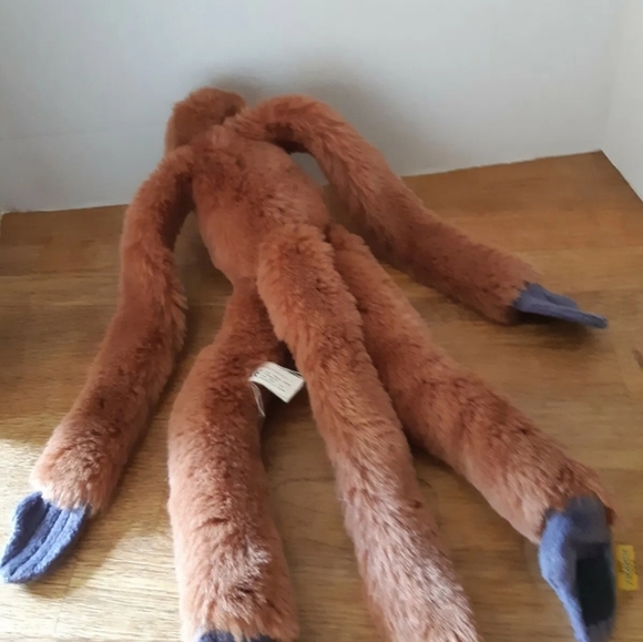 K&M INTERNATIONAL COMMON LANGUR MONKEY 17" PLUSH STUFFED ANIMAL HANGING CLOSURE - Picture 4 of 7